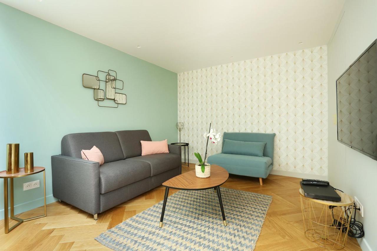 Apartment Center Of Paris By Studio Prestige Eksteriør bilde