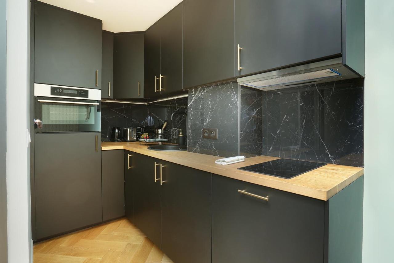 Apartment Center Of Paris By Studio Prestige Eksteriør bilde
